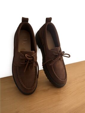 Women’s Brown Suede Lace-Up Loafers